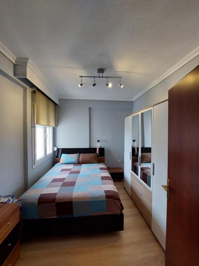Bright View Apartment Palaiontsiflikion Exterior photo